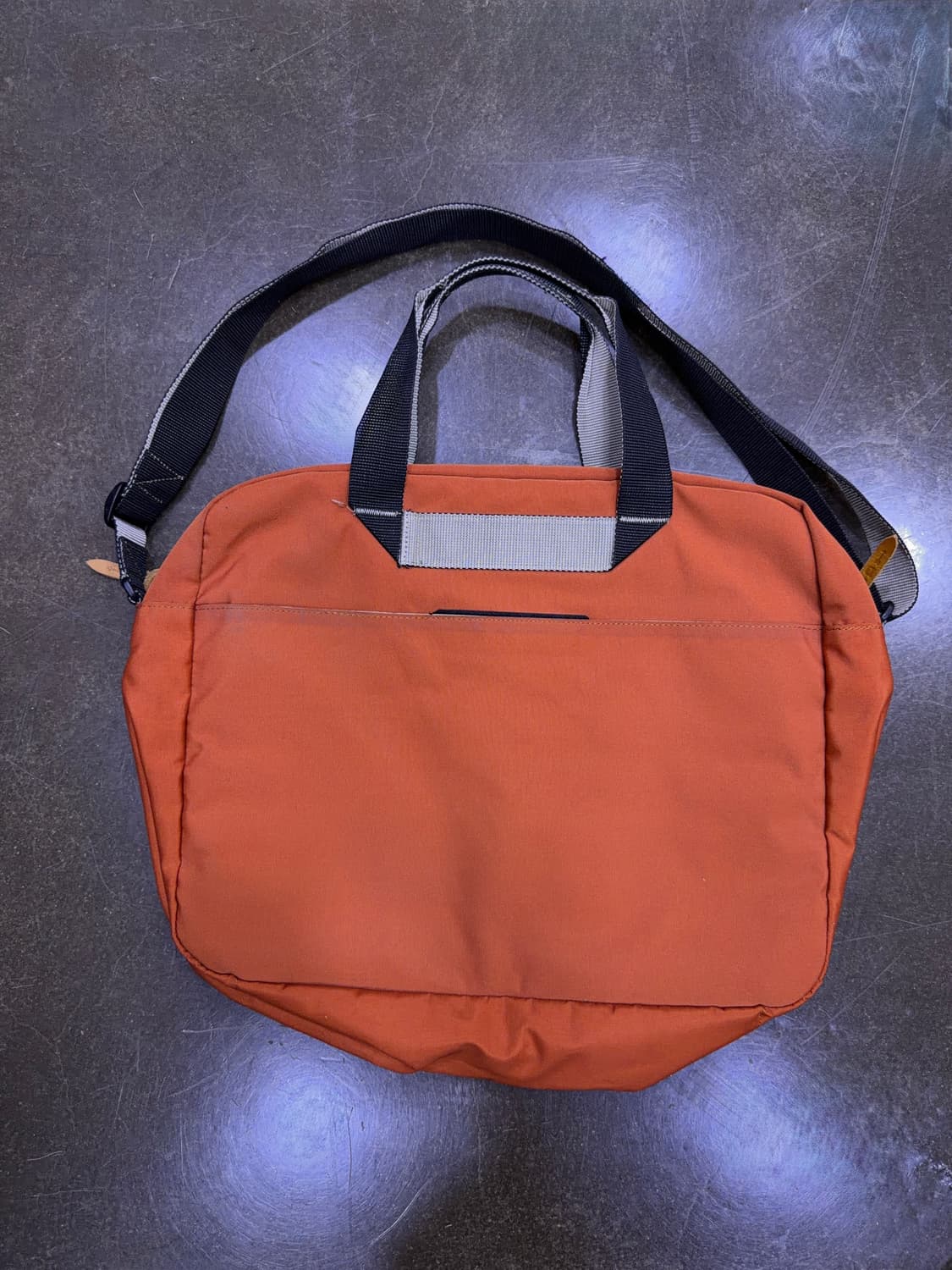 디젤 2way 유틸리티 멀티포켓 토트백 크로스백 상품이미지2