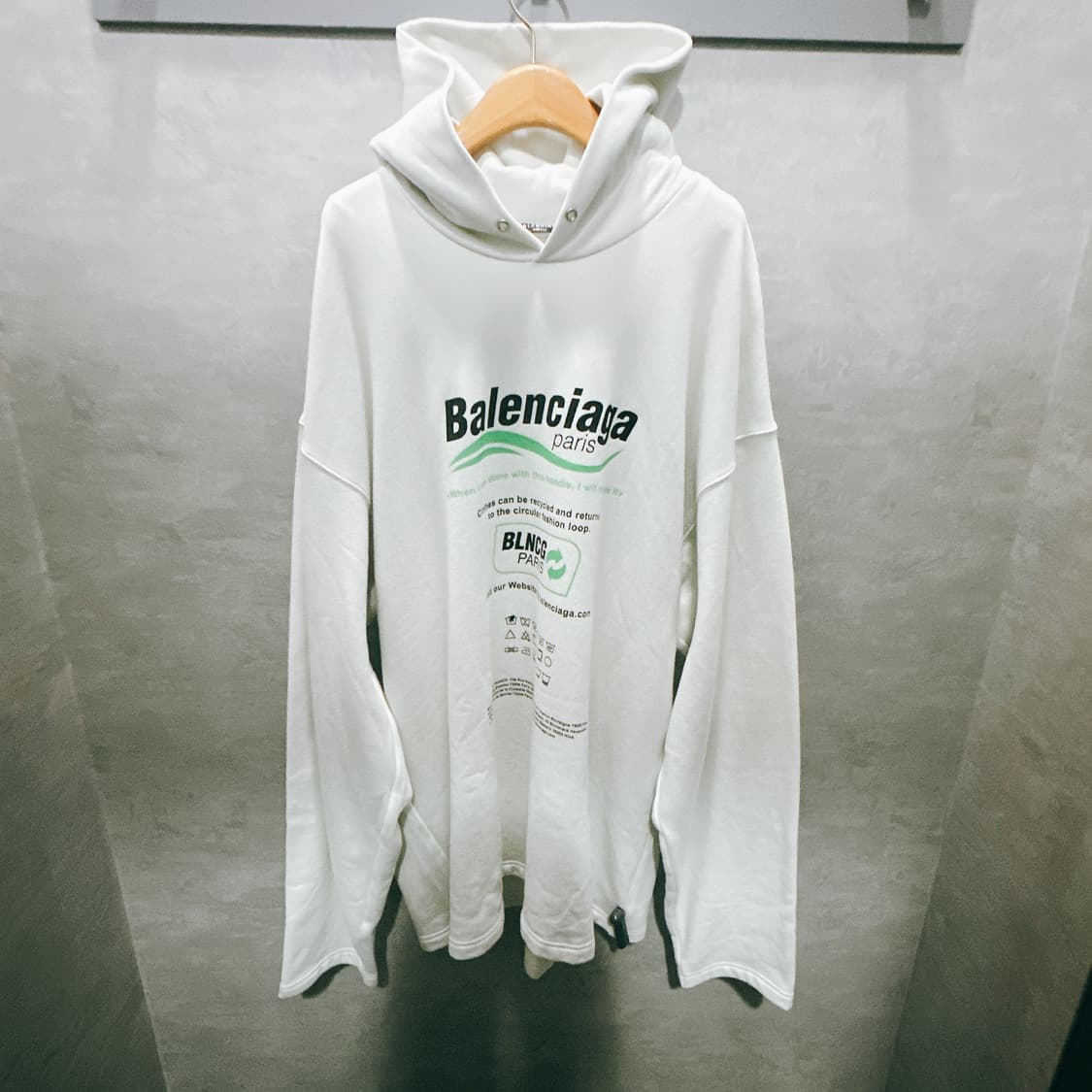 발렌시아가 유니핏 화이트 오버사이즈 후드  상품이미지1