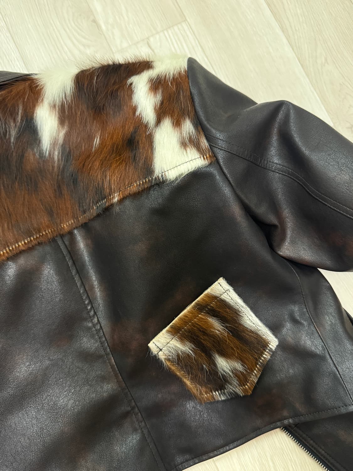 투머치택스 TMT 헤어리 레더 어시메트릭 자켓 / 브라운 / S사이즈 상품이미지9