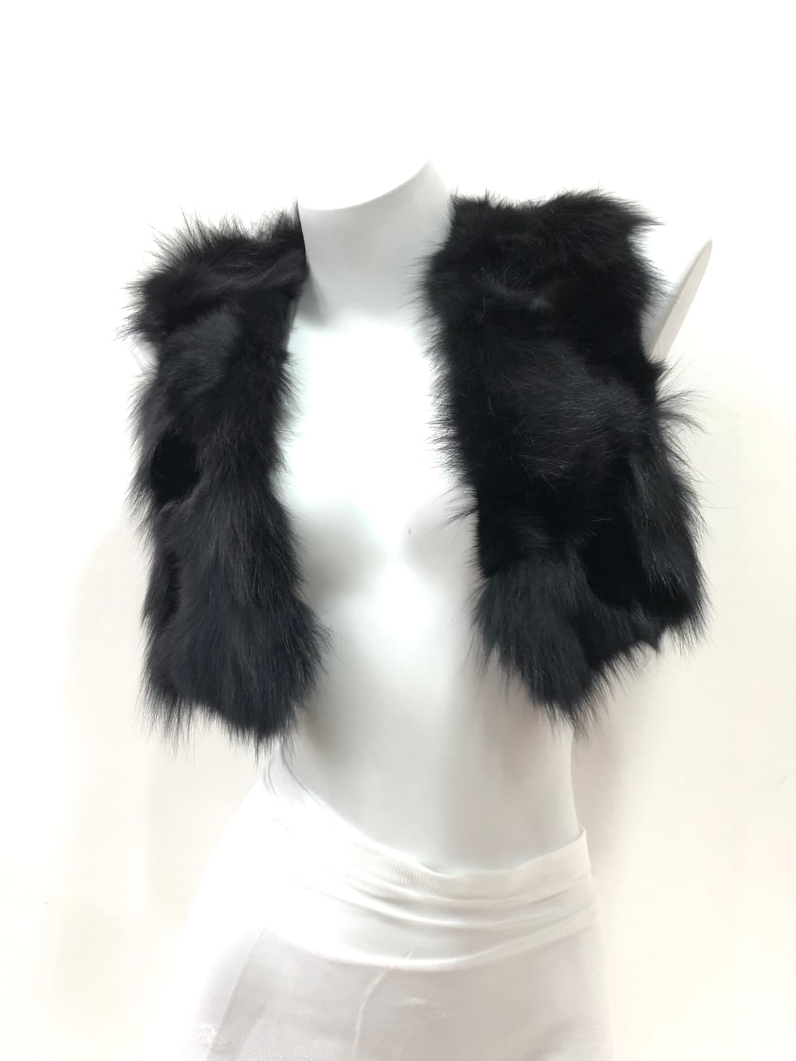 black fox fur crop vest 상품이미지1