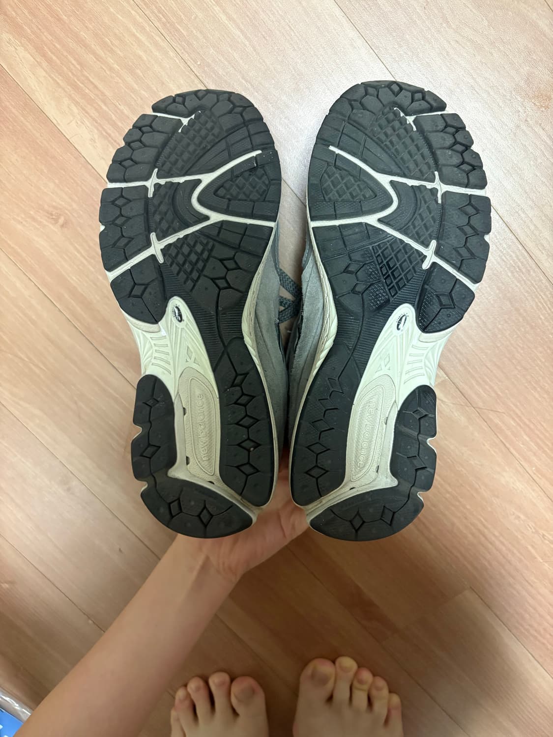 뉴발란스 ML2002RC 판매합니다. 상품이미지2