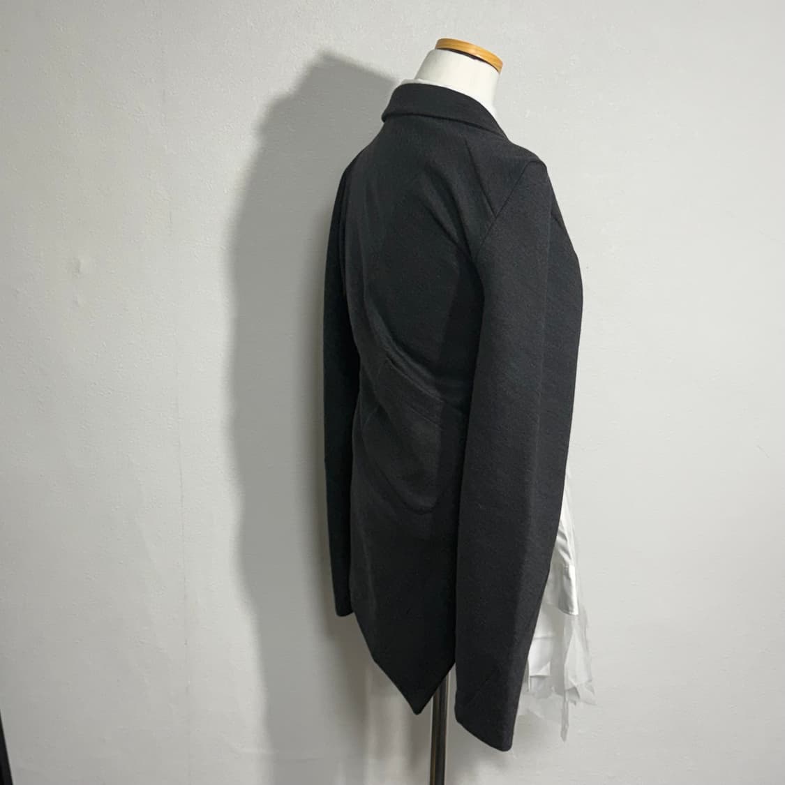 14aw 꼼데가르송 꼼데가르송 비대칭 자켓 다크그레이 m 상품이미지3