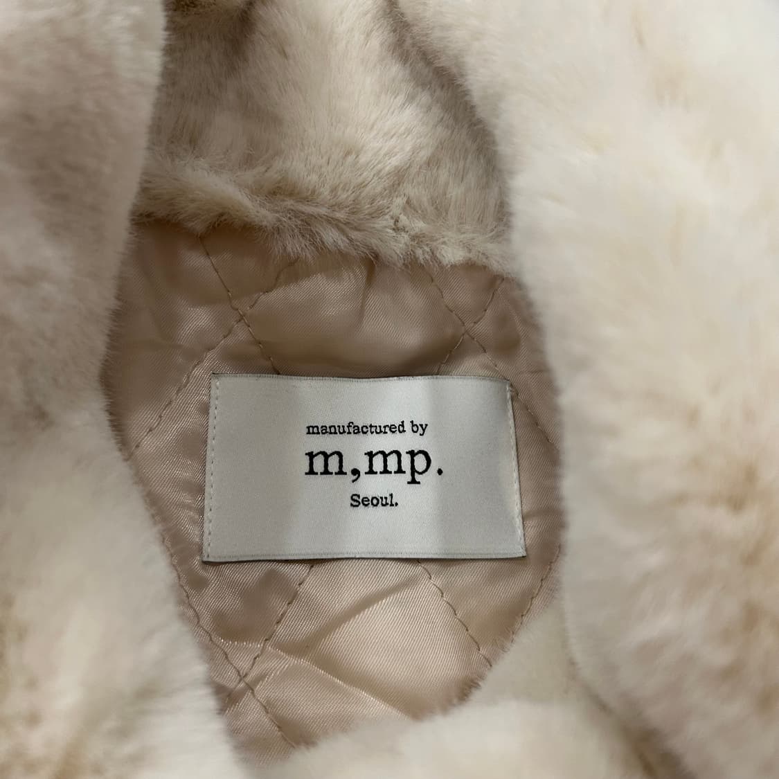 망고매니플리즈 캐롤 퍼자켓 상품이미지3