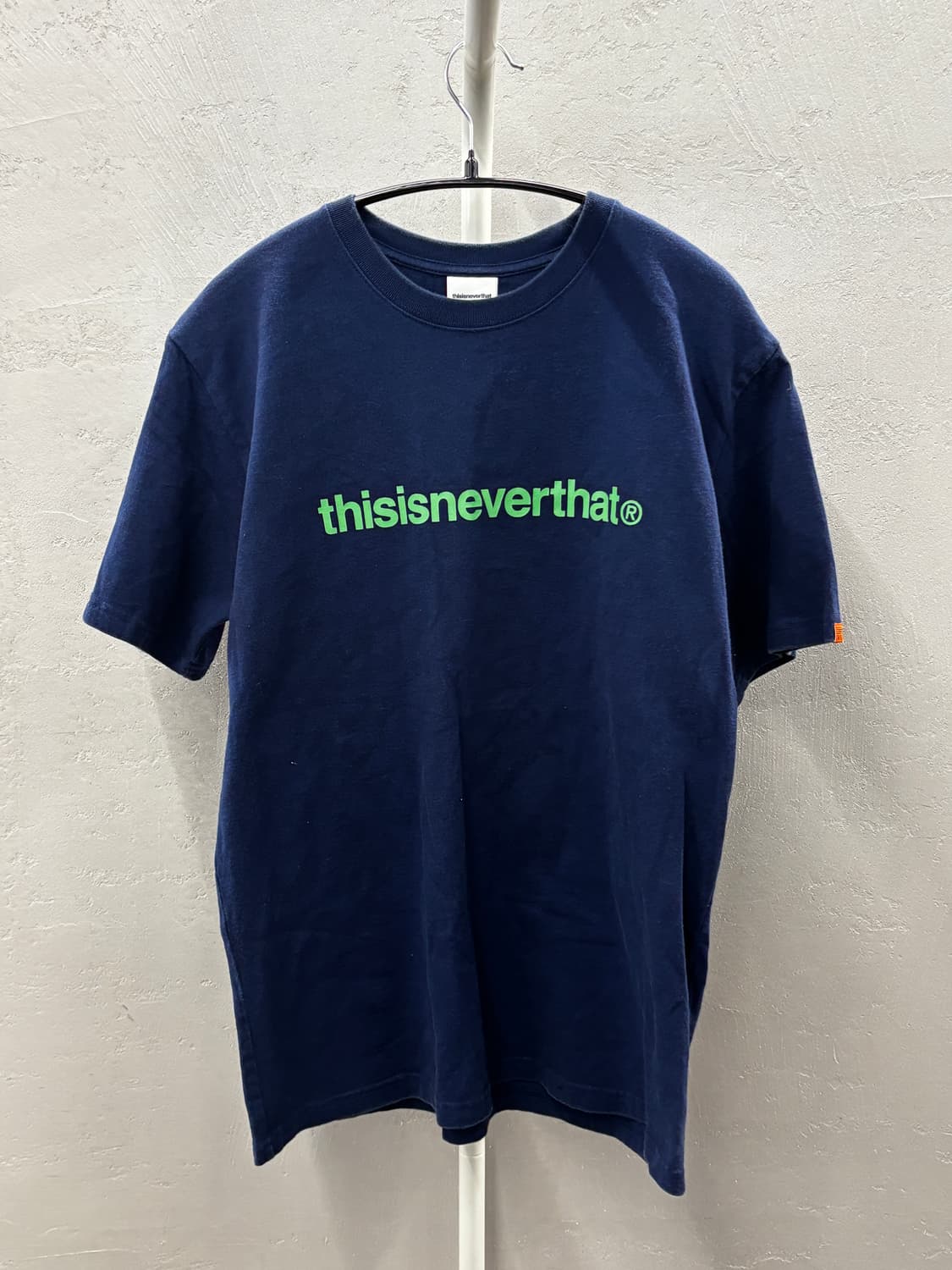 디스이즈네버댓 네이비 반팔 티셔츠 S 상품이미지2