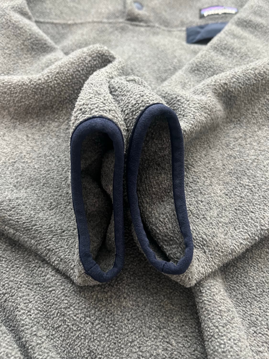 [상태아주좋음] 파타고니아 신칠라 니켈 그레이 M 상품이미지3