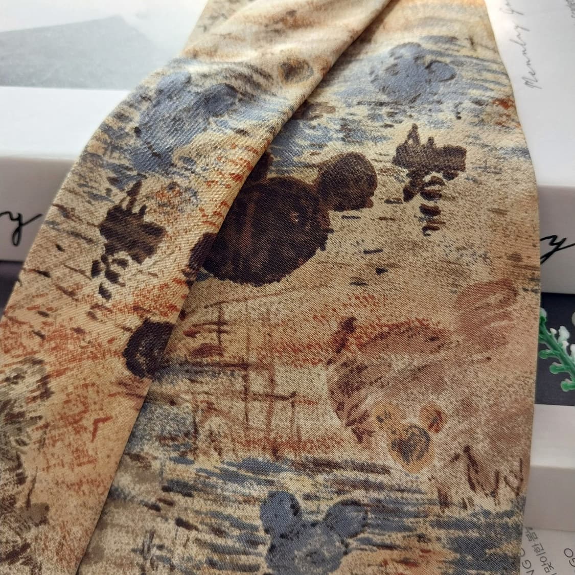 디즈니 실크 베이지 믹스 패턴 넥타이 9.5cm A등급 K1298
 상품이미지3