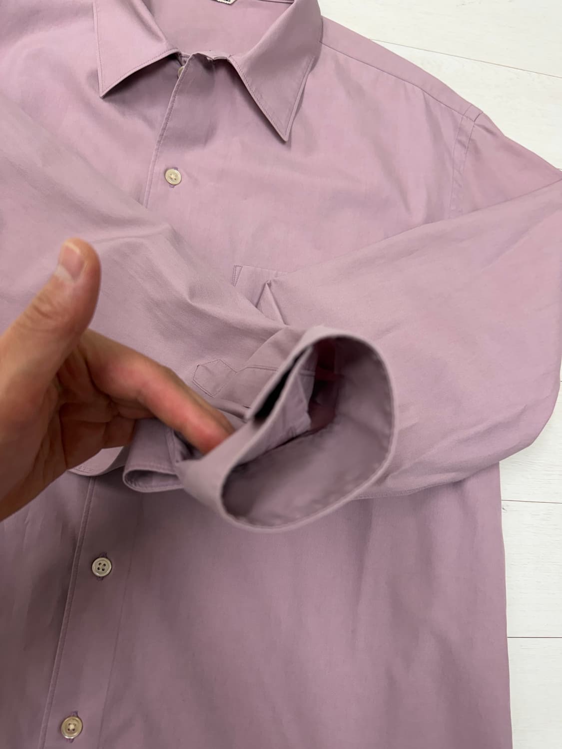 오라리 셔츠 3 사이즈  상태 9.7/10  사진 찍고 절대 안입습니다 상품이미지3