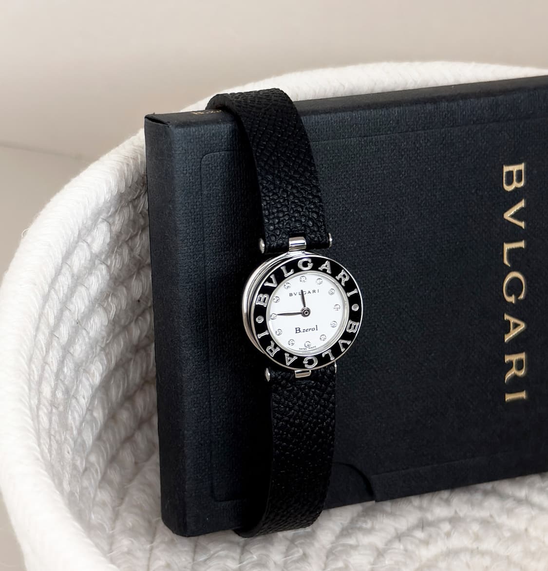 불가리 비제로원 다이아 화이트 다이얼 시계 상품이미지3