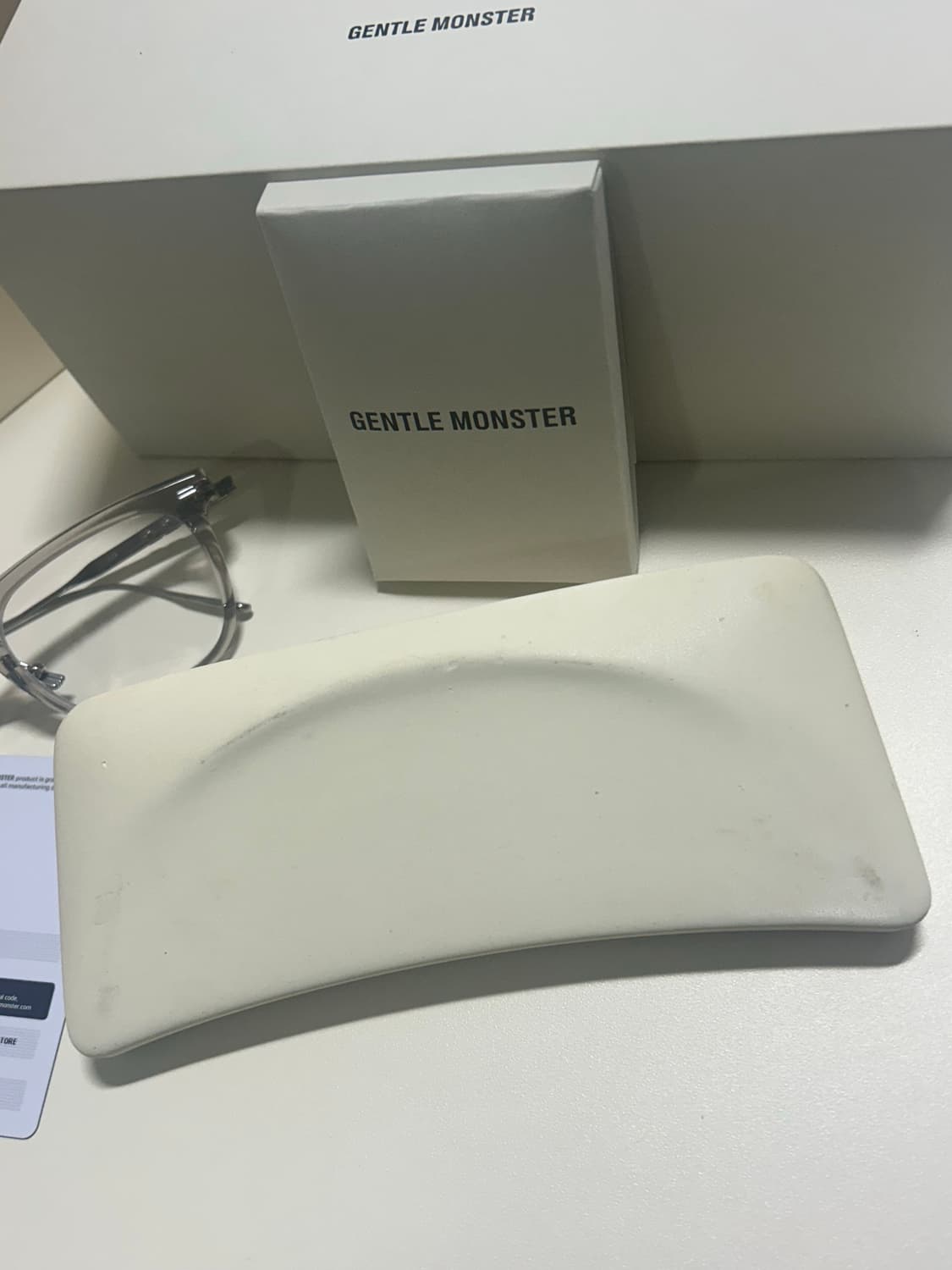 젠틀몬스터 진 ZIN GC7 클리어 그레이 안경 상품이미지3