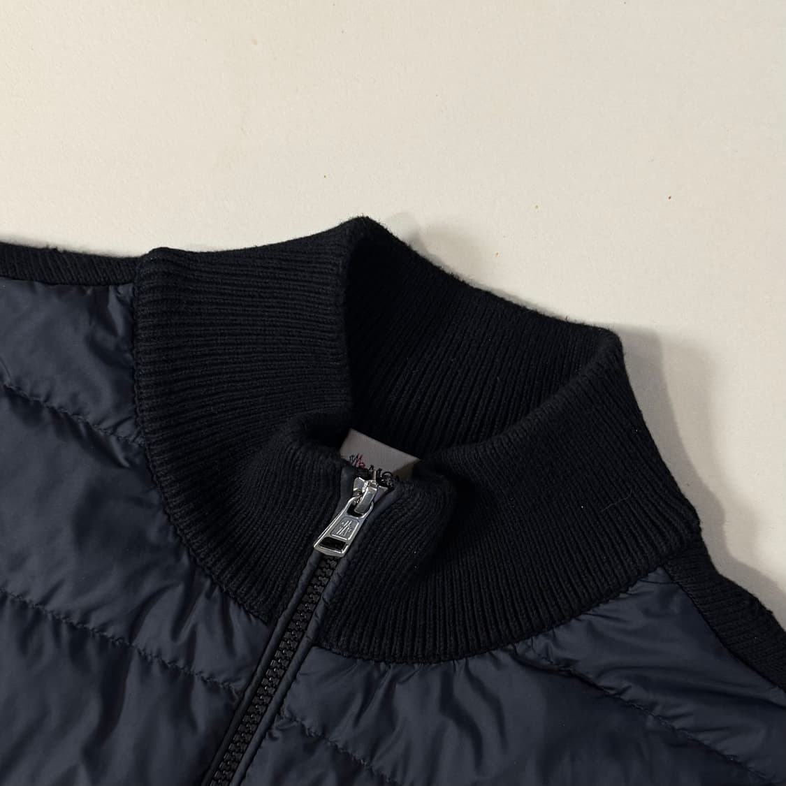 [L/당일출고]몽클레어 니트패딩 상품이미지2