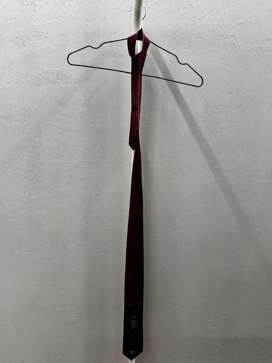 프라다 버건디색상 실크 넥타이 상품이미지7