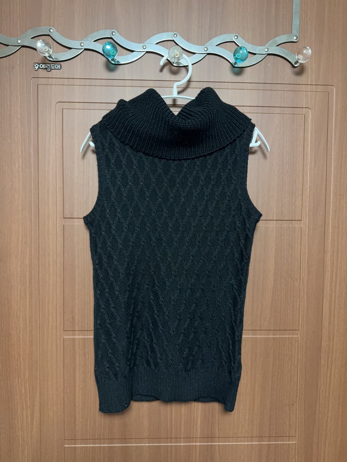 공겜여주 일본 빈티지 핀터깔 지뢰계 갸루 블랙 민소매 터틀넥 하이넥 니트 상품이미지1