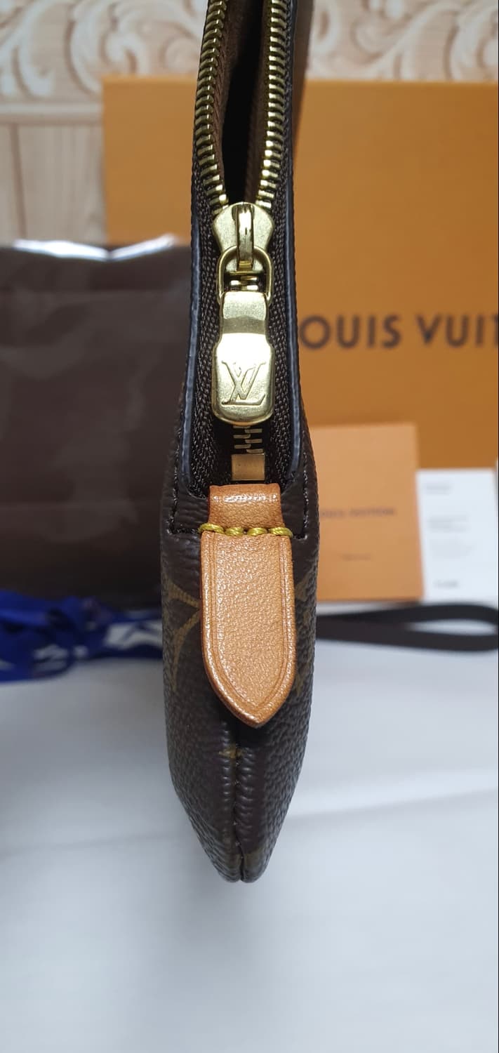 루이비통 에튀보야주MM 클러치/클러치백 새상품급 정품(감정서O) 상품이미지7