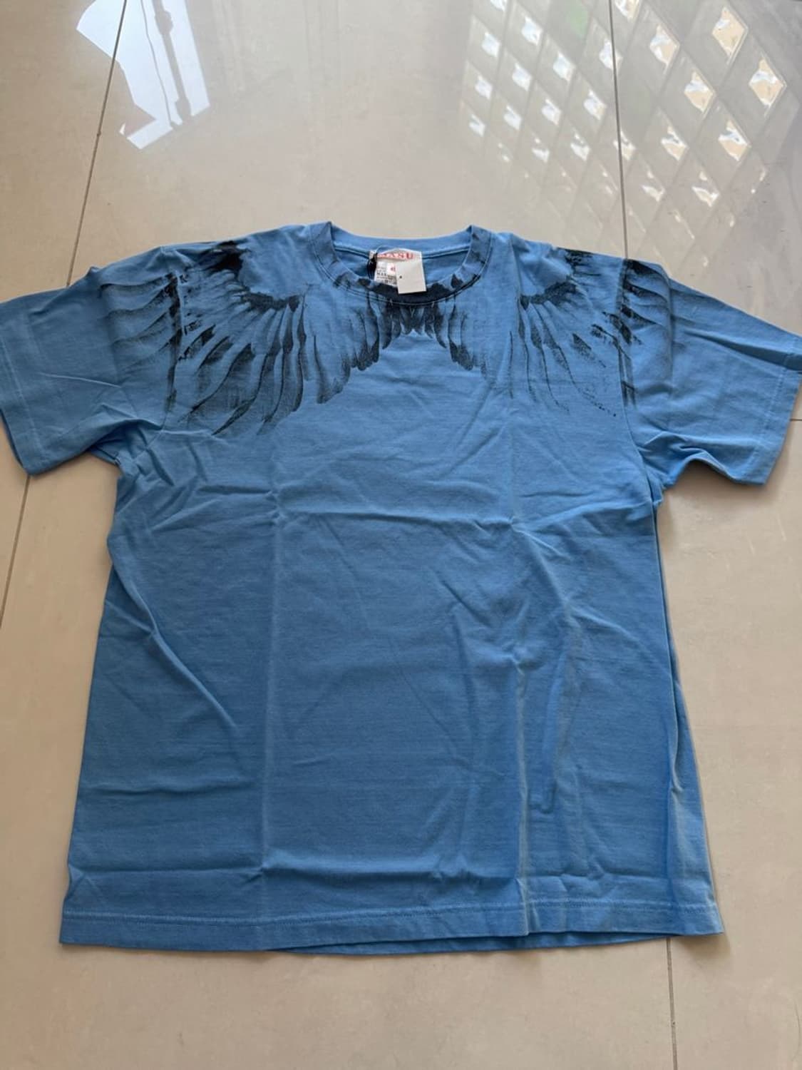 FEATHER PRINT TEE 깃털 프린트 티셔츠 상품이미지3
