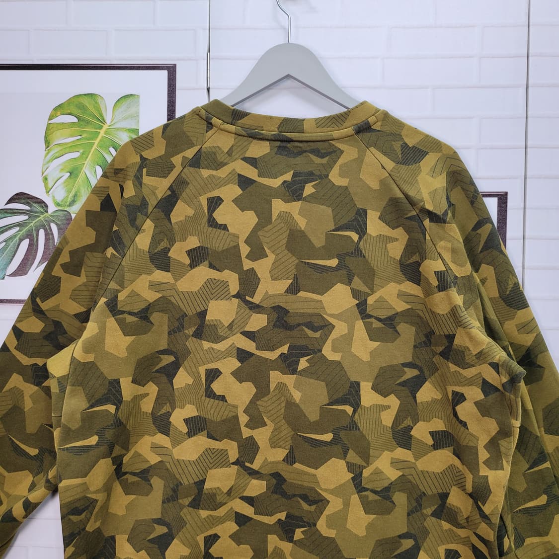 나이키 테크 플리스 카모 블랙 맨투맨 스웻셔츠 XL사이즈 상품이미지4