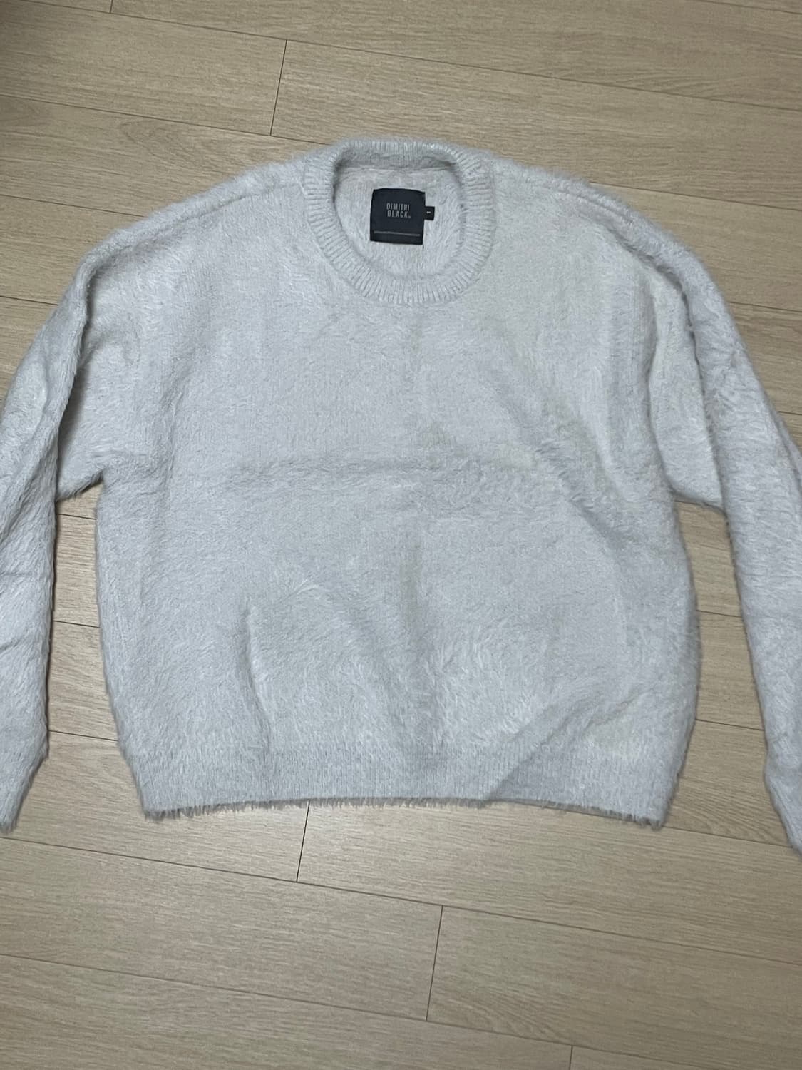 디미트리블랙 헤어리 니트 상품이미지1