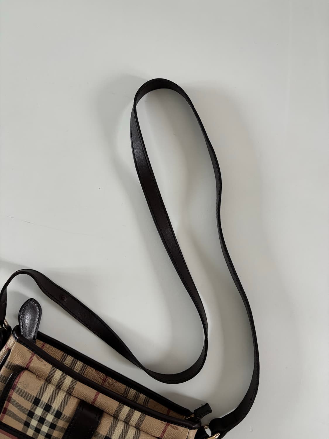 Burberry 버버리 체크 크로스백 상품이미지4