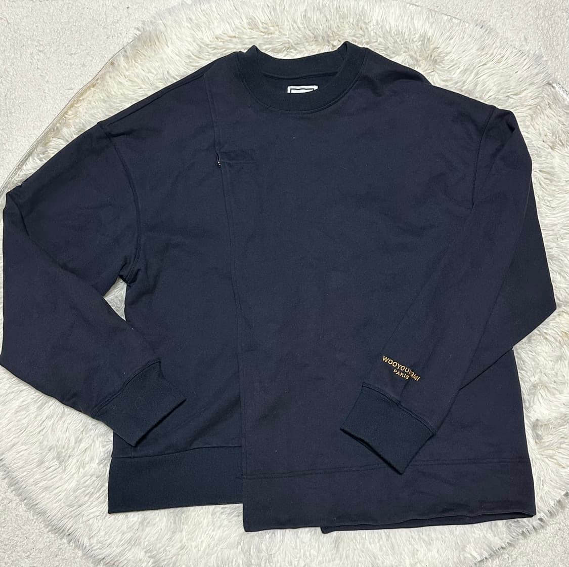 우영미 사선 절개 디테일 맨투맨 M 상품이미지1