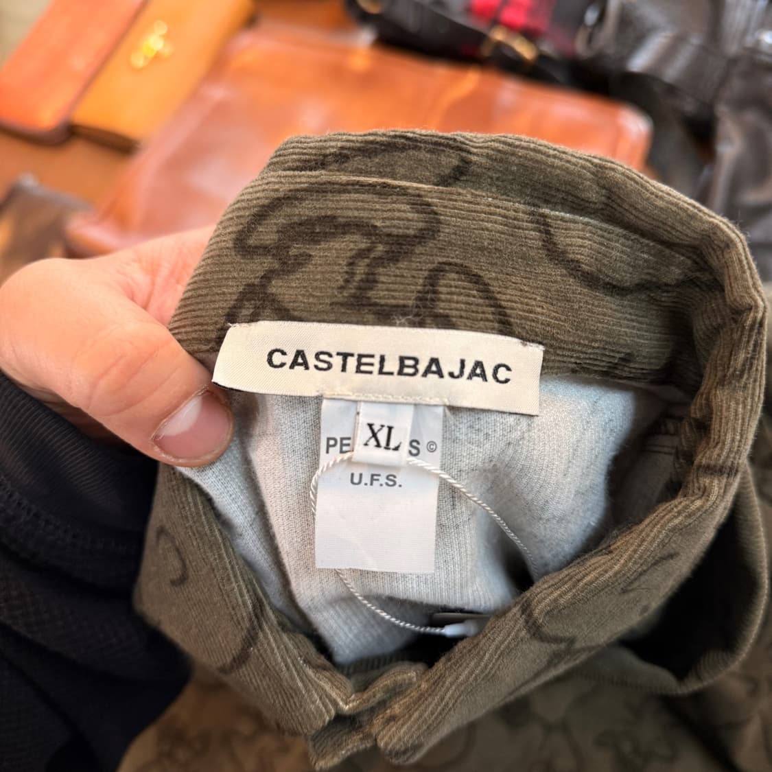 카스텔바작 이탈리아 생산 코듀로이 스누피 셔츠 XL 상품이미지5