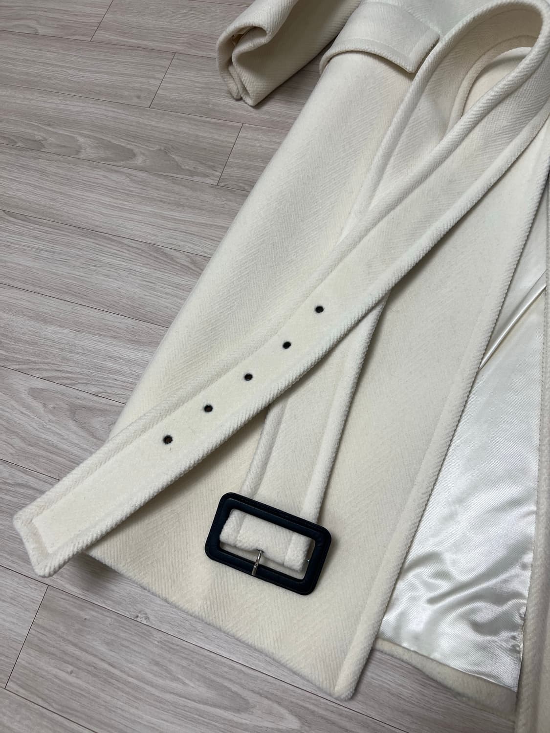 생로랑 / 오버사이즈 롱 화이트 코트 / U 상품이미지4