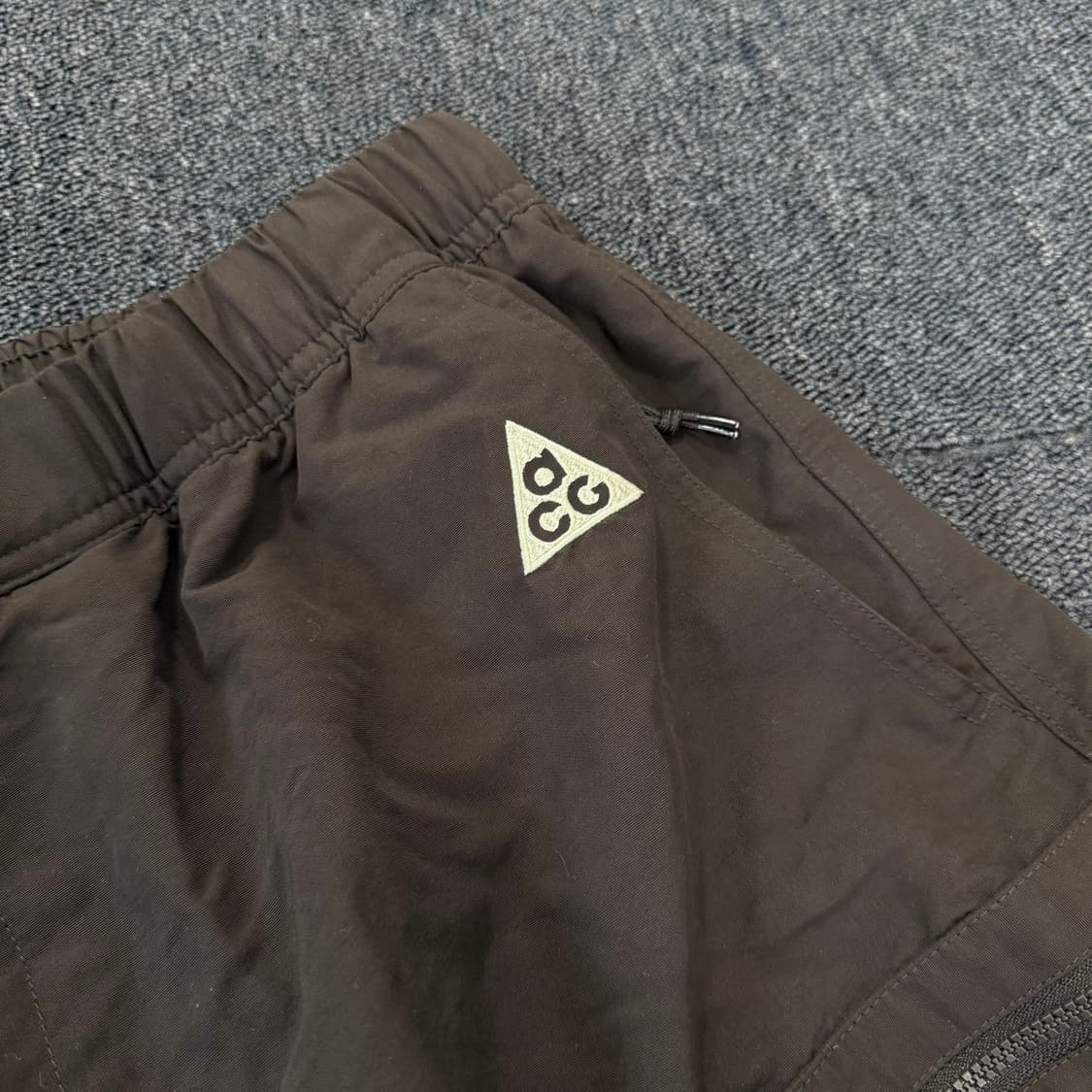 나이키 ACG 스노우그래스 브라운 카고 쇼츠  상품이미지5