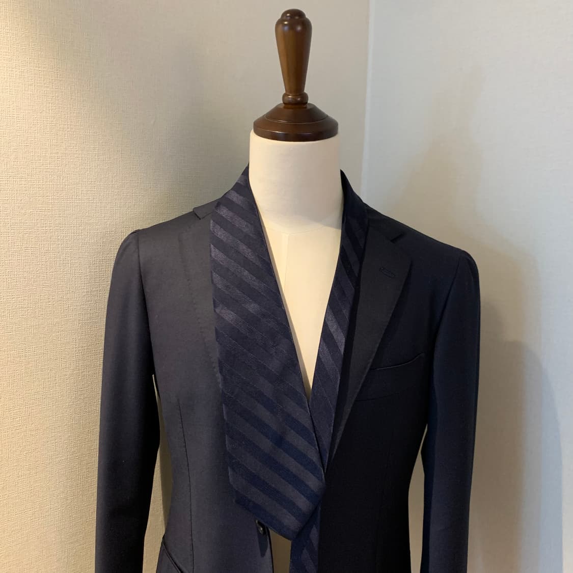 에르메네질도 제냐 레지멘탈 클래식 명품넥타이 100실크 이태리 A+ 상품이미지1