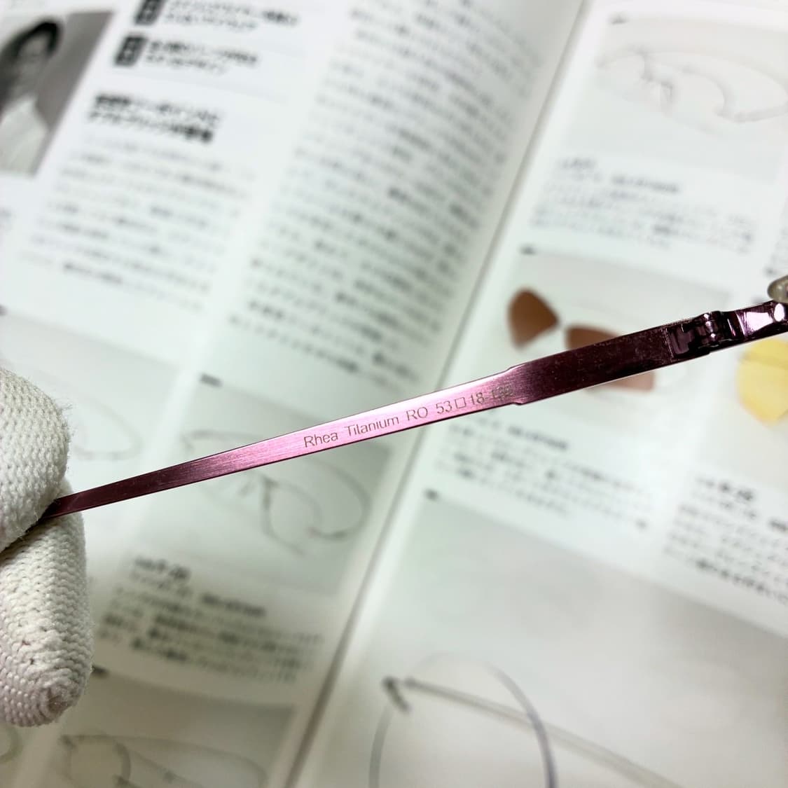 VERA WANG 베라왕 스와로브스키 로즈 티타늄 무테 안경 상품이미지8