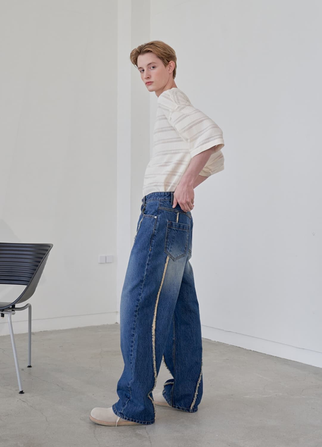 [0] Noun wave cut denim pants  상품이미지1