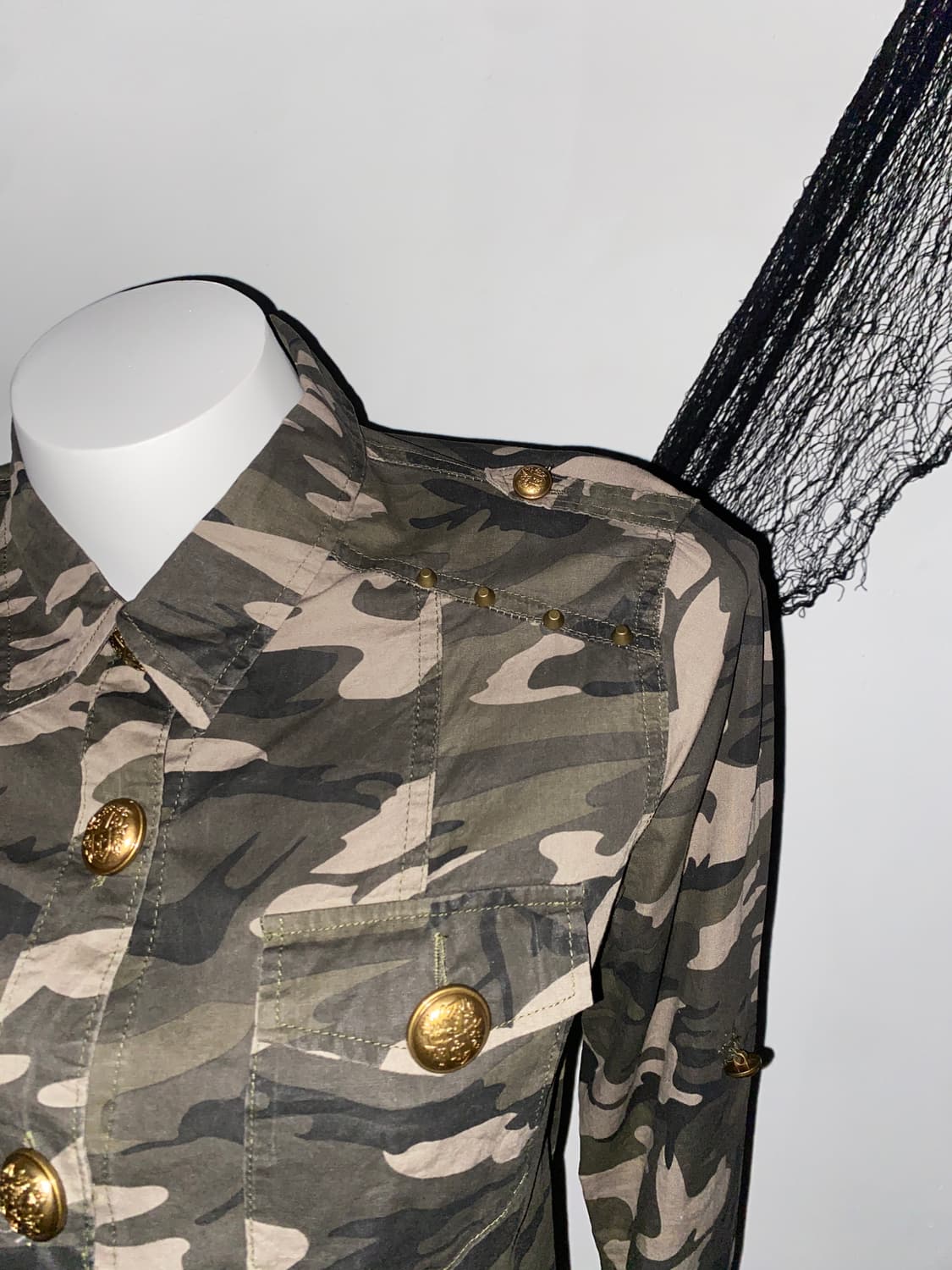 ꒰ঌ 스카이봄버 카모플라쥬 골드 버튼 셔츠 ໒꒱ 상품이미지5