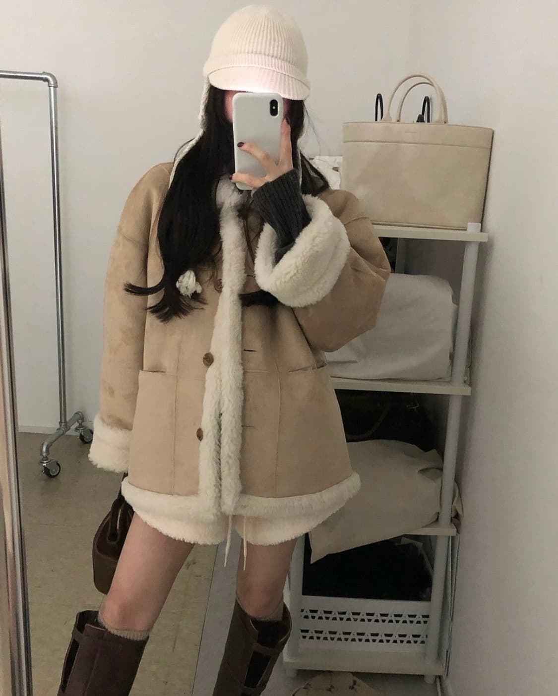 (새상품)유인어스 퓨로 리버시블 무스탕 상품이미지5