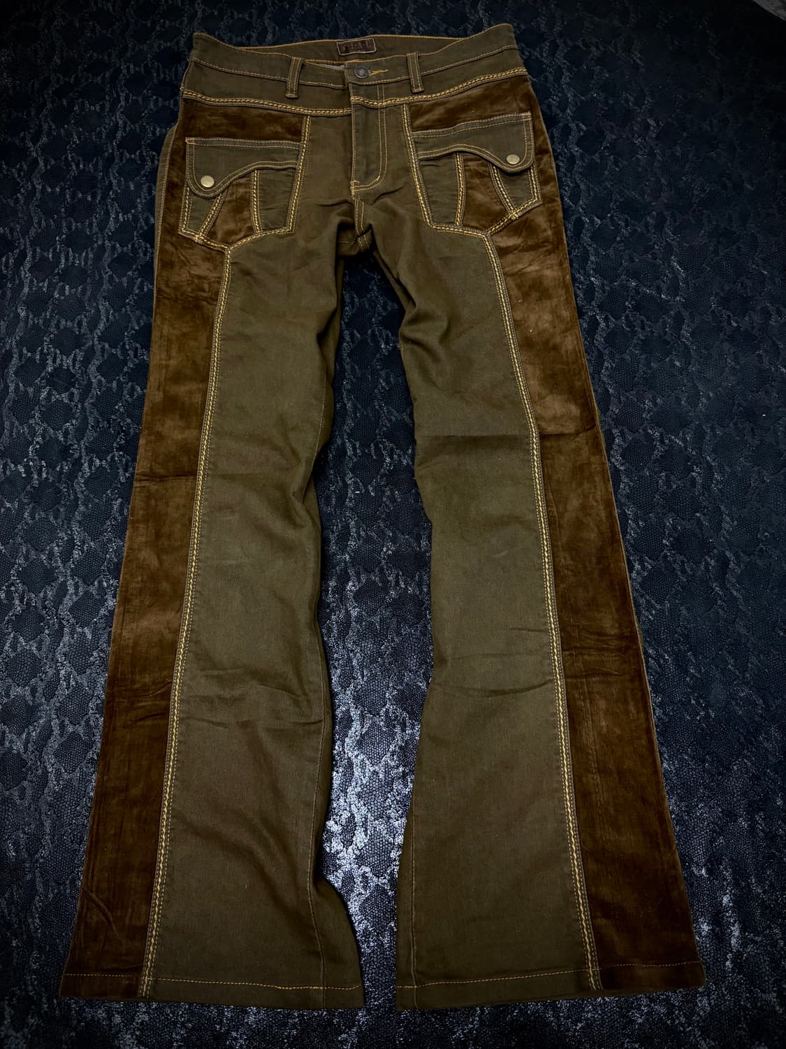 “Vintage” Western Mood Side Corduroy Det 상품이미지1