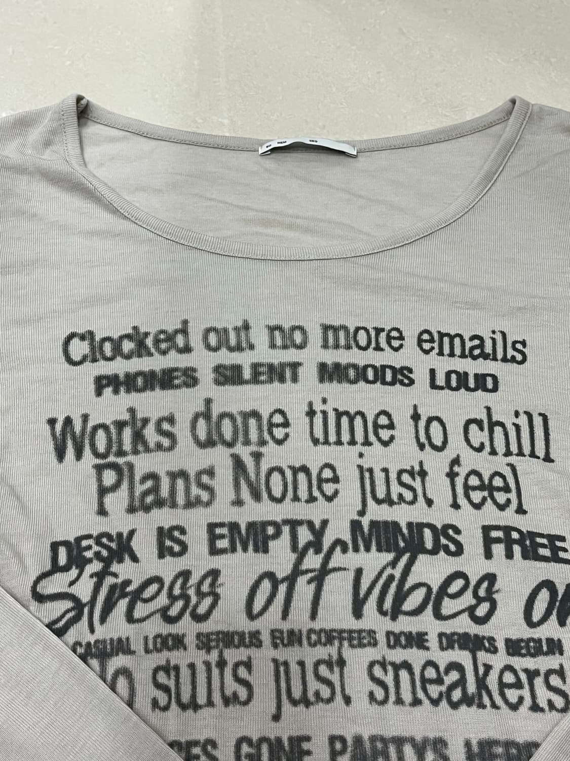 보헤미안서울 SMUDGED LETTERING T, BEIGE 상품이미지6