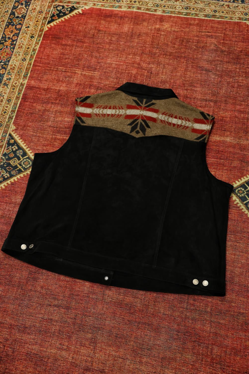 펜들턴 나바호 울 스웨이드 베스트 판매 상품이미지9