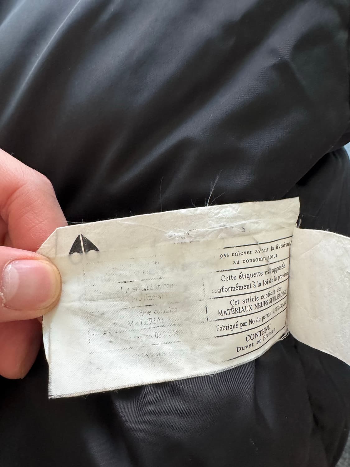 무스너클 남성 패딩 판매합니다 상품이미지9