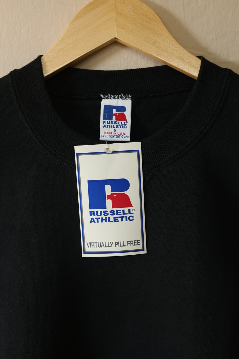 러셀 90s 맨투맨 스웻셔츠 데드스탁 블랙S

 상품이미지2