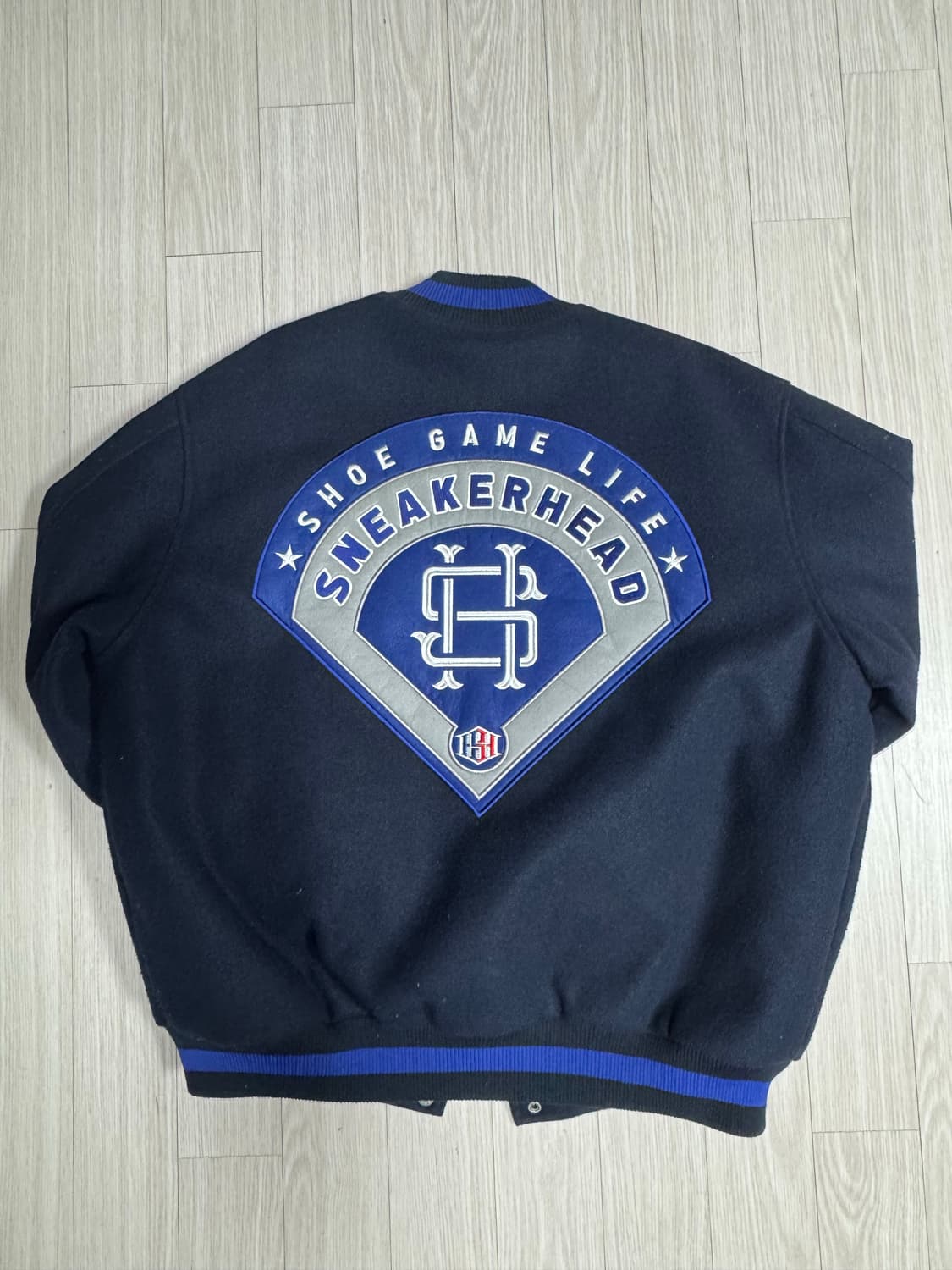 SNEAKERHEAD 바시티 자켓 (XL) / 래퍼 Los 착용 제품 상품이미지2