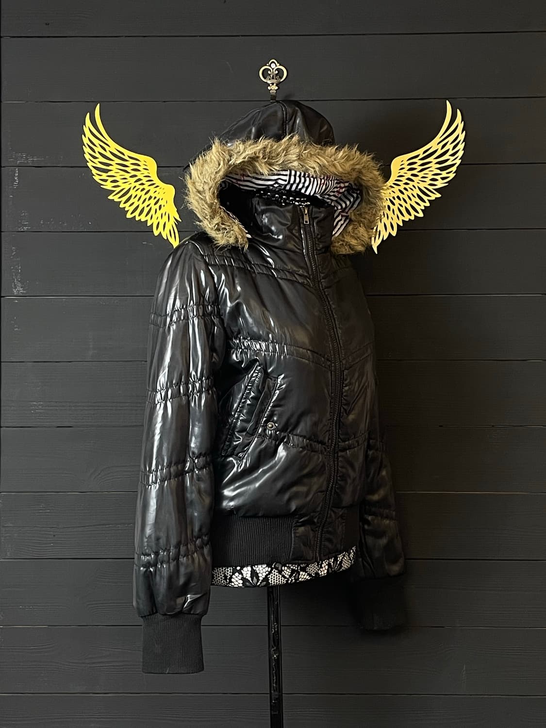 SKINNY LIP 갸루 줄무늬 스트라이프 유광 글로스 패딩 자켓 상품이미지2