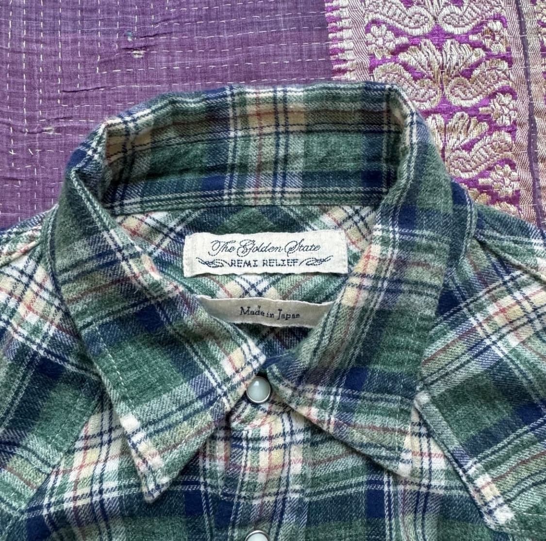 레미릴리프 셔츠 상품이미지3