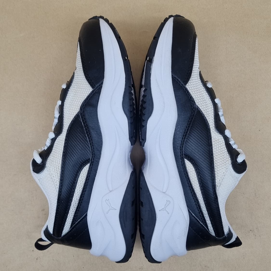 푸마 실리아 여성 운동화230 상품이미지5