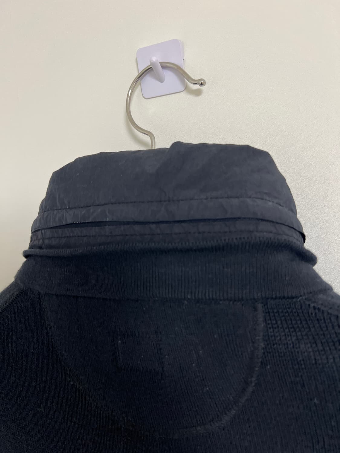 CP컴퍼니 고글후드집업니트 L 100 상품이미지4