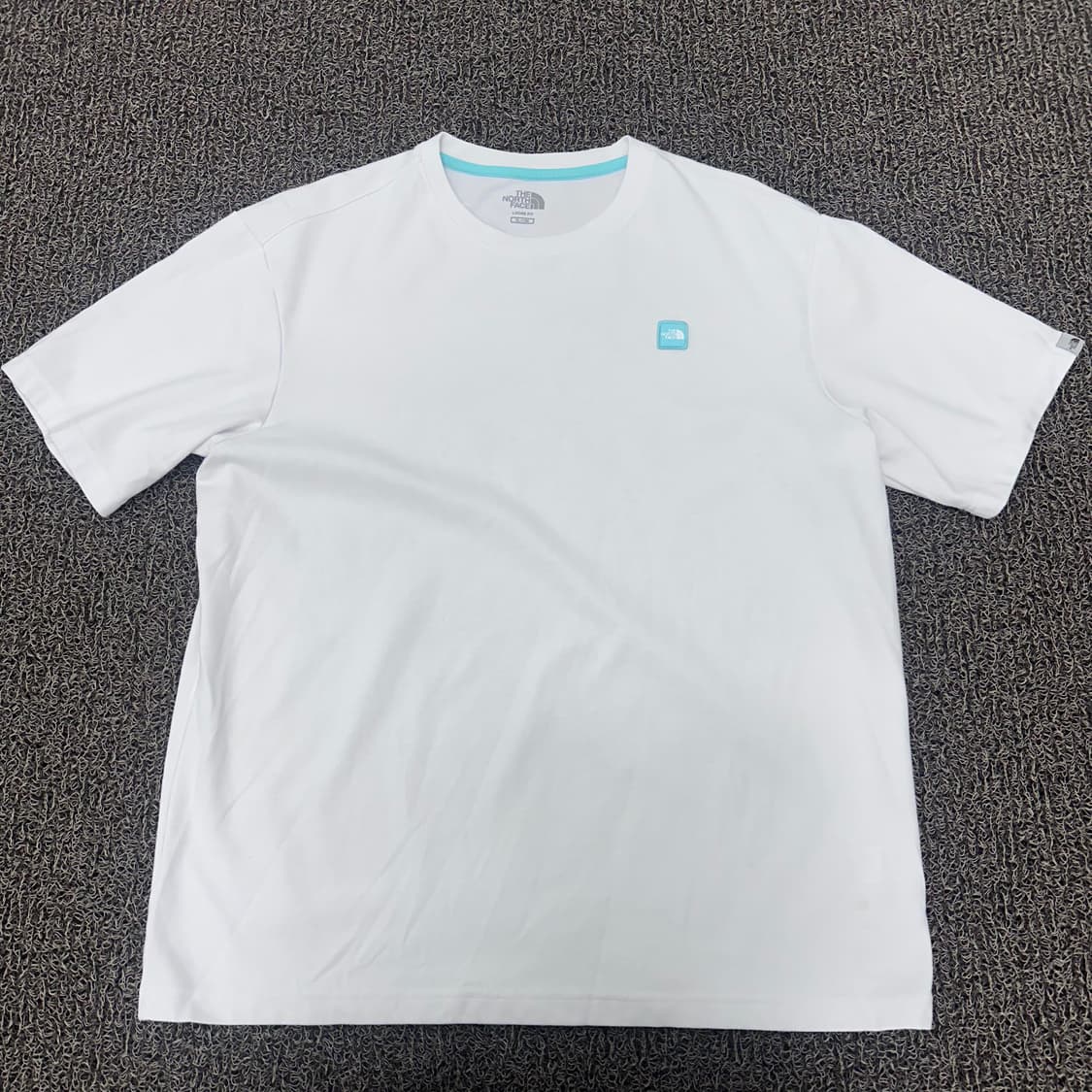 노스페이스 반팔티셔츠 105(XL) 상품이미지1