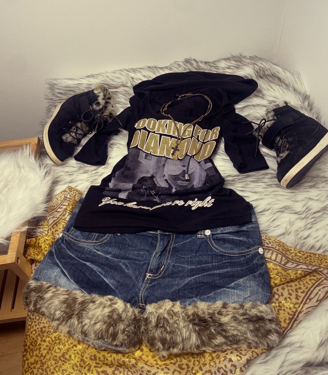 빈티지 갸루 골드 블랙 후드티 상품이미지2