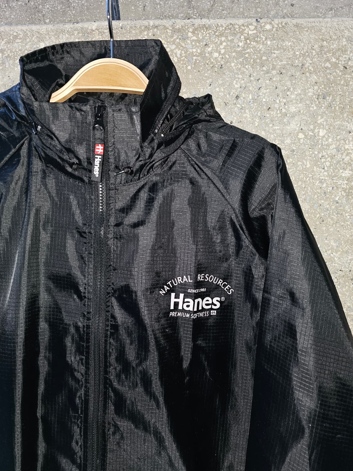 Hanes Natural Resources 윈드브레이커 상품이미지4