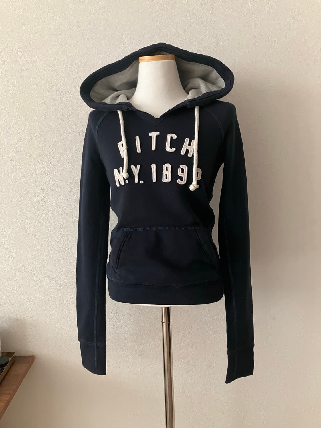 아베크롬비 네이비 로고후드티 딱붙 y2k후드티 상품이미지1