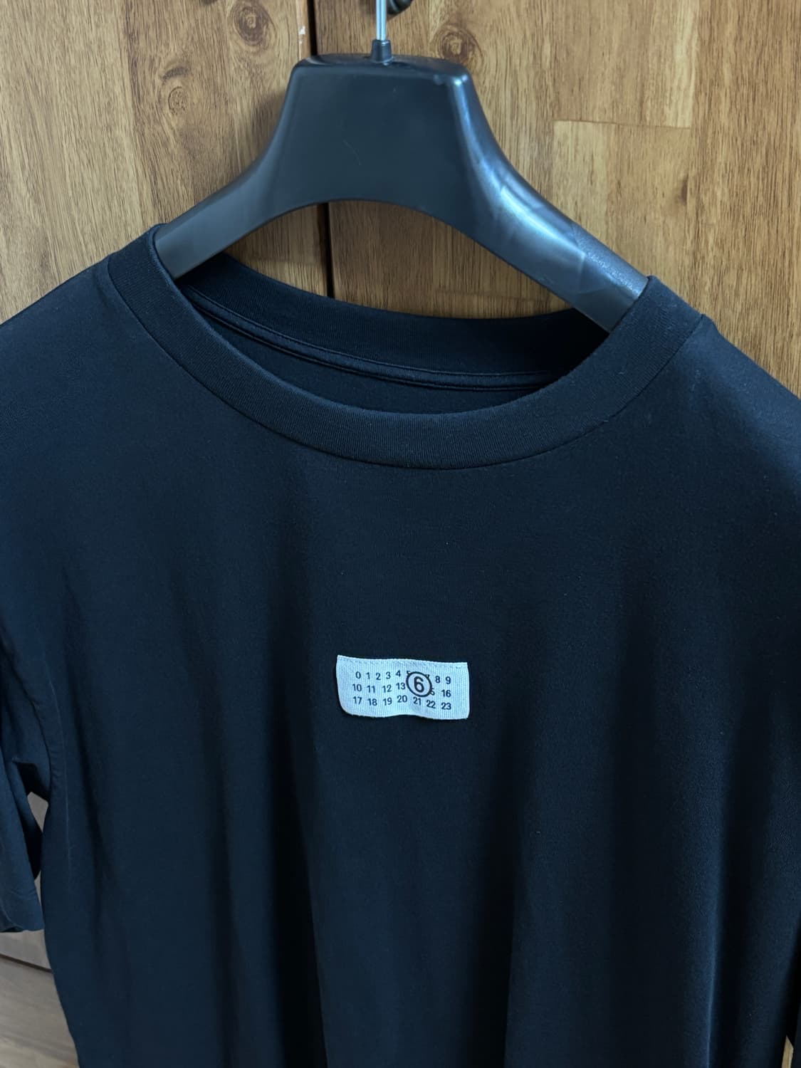 [S] mm6 로고 반팔 티셔츠 상품이미지4