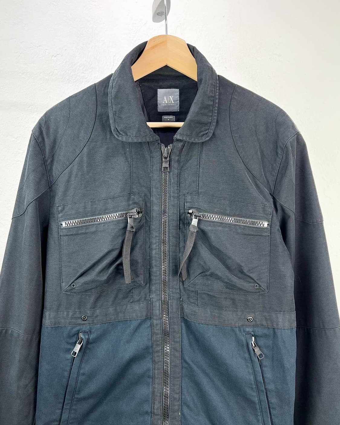 아르마니 익스체인지 블랙 배색 집업 자켓  상품이미지4