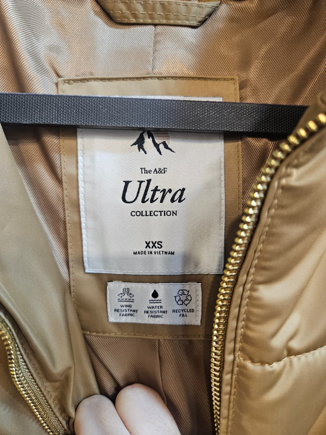 아베크롬비 울트라 컬렉션 숏패딩 XXS 상품이미지3