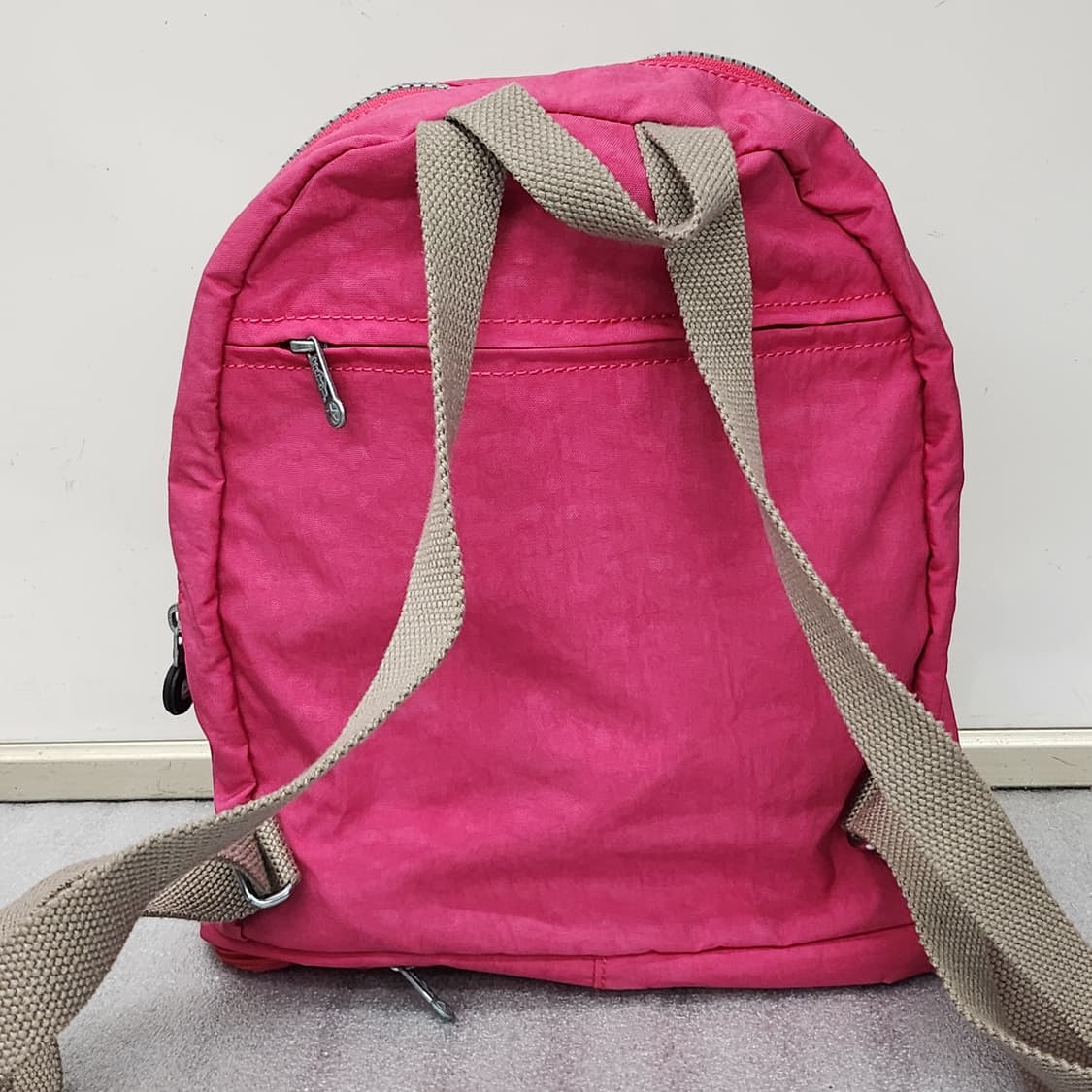 상태 아주 좋은 키플링 핑크색 소형 백팩 상품이미지5