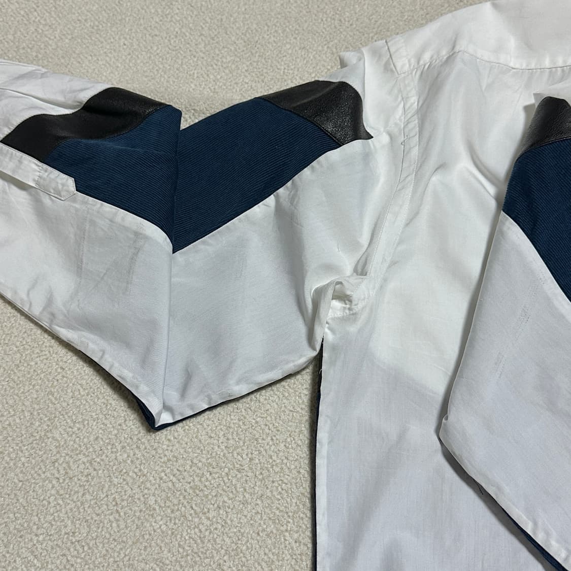 닐바렛 슬림핏 셔츠 상품이미지9