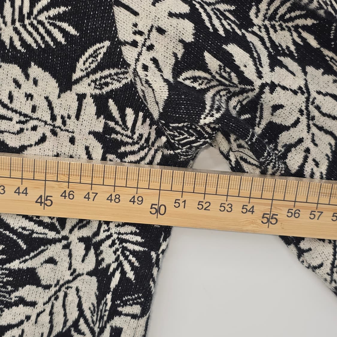 자라 맨 블랙 플라워 후드집업 95 상품이미지6